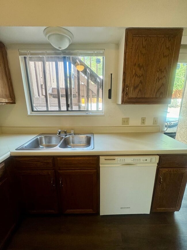 Building Photo - 4710 N Carefree Cir