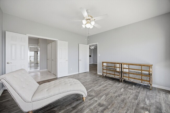 Building Photo - 1846 Signal Ridge Pl