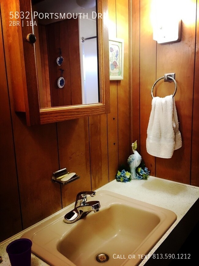 Building Photo - 5832 Portsmouth Dr