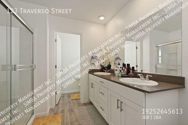 Building Photo - 123 Traverso St.
