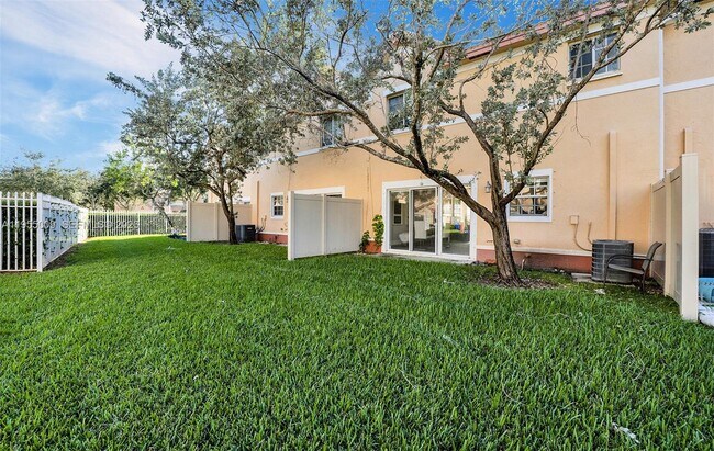 Building Photo - 2311 SW 87th Way