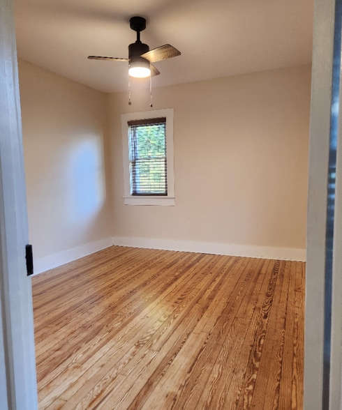 Building Photo - 43 1st St