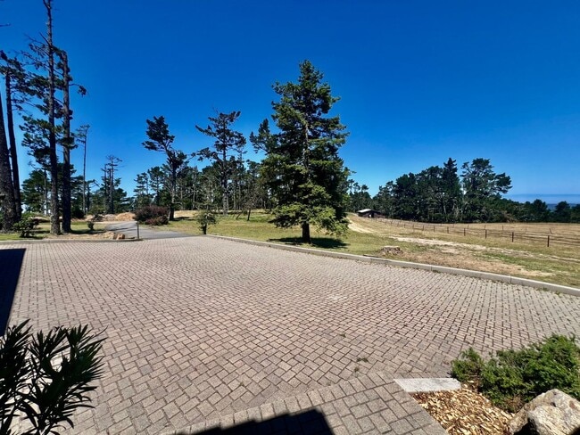 Building Photo - Carmel Highlands Mountain Top Stunning Vie...