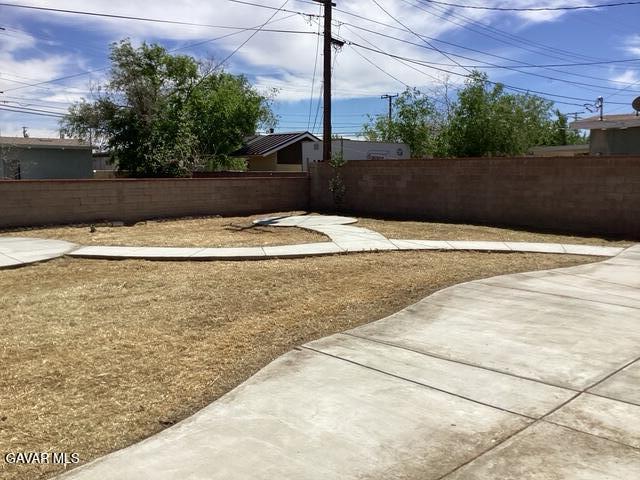 Building Photo - 38594 Friendly