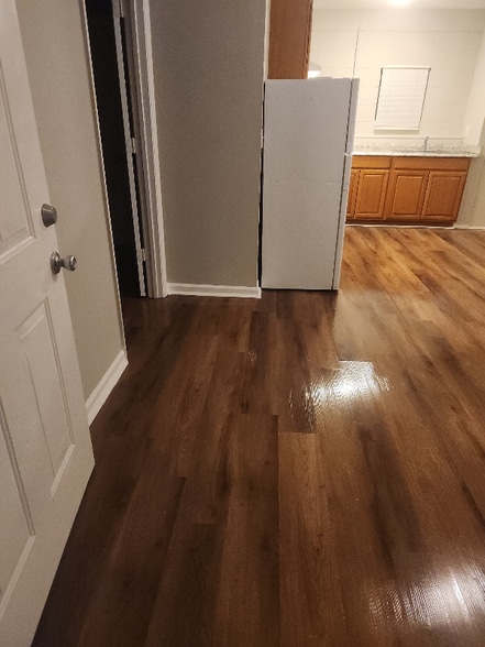 Building Photo - 118 Red Quill Wy