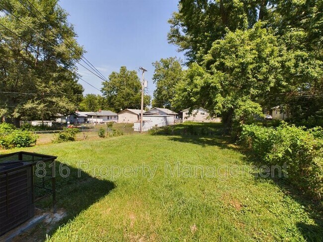 Building Photo - 4535 Lister Ave