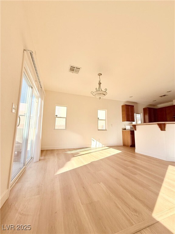 Building Photo - 6041 S Rosanna St