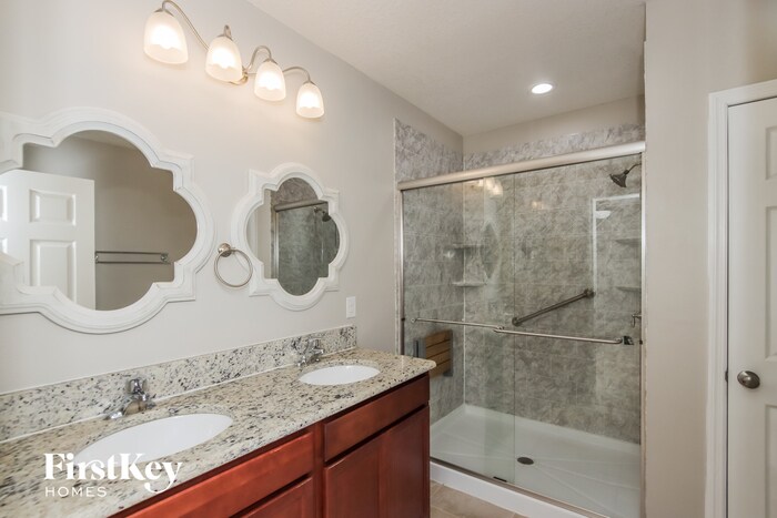 Building Photo - 498 Dillard Dr SE
