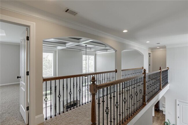Building Photo - 4612 Grandview Pkwy