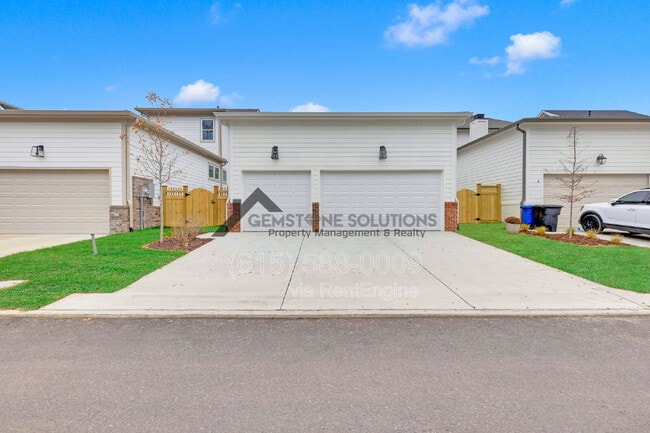 Building Photo - 1001 Championship Blvd