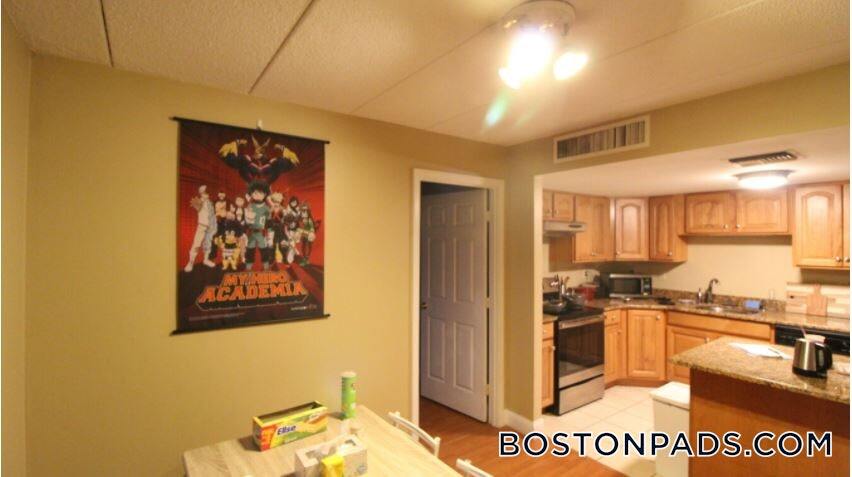 Building Photo - 85 Brainerd Rd