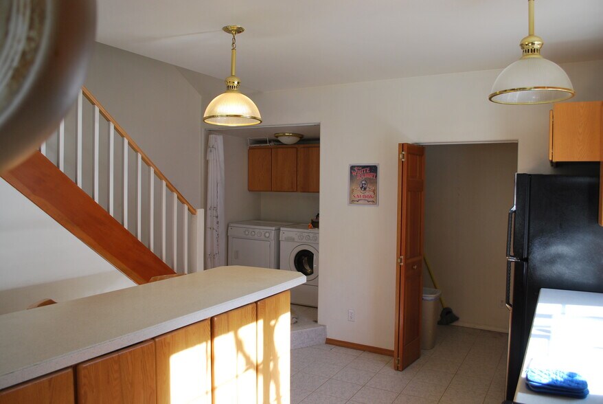 Building Photo - 622 Nickey Way