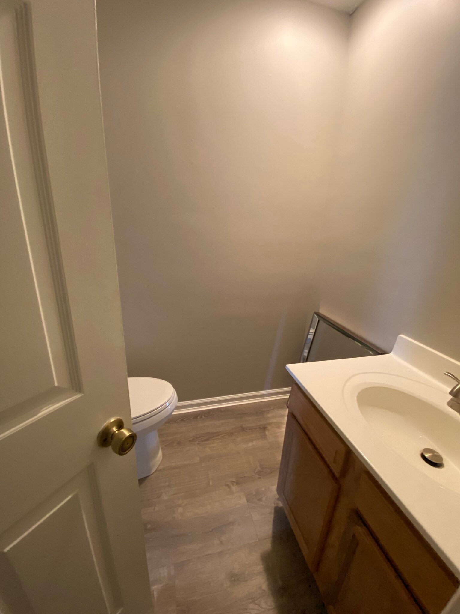 Building Photo - 806 Trustway Ct