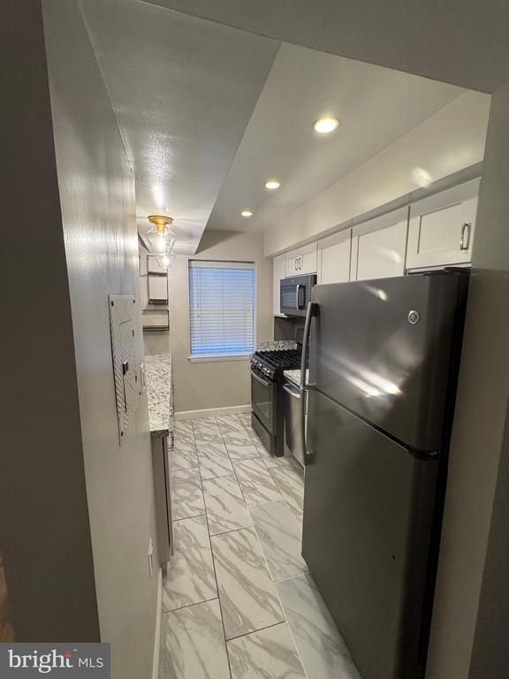 Building Photo - 2655 Birney Pl SE