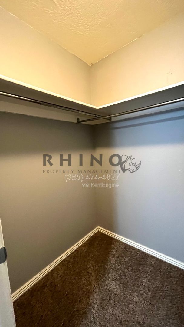 Building Photo - 8042 Copperfield Pl