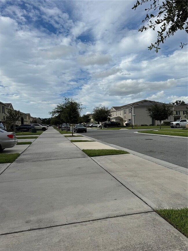 Building Photo - 12400 Bowes Branch Rd