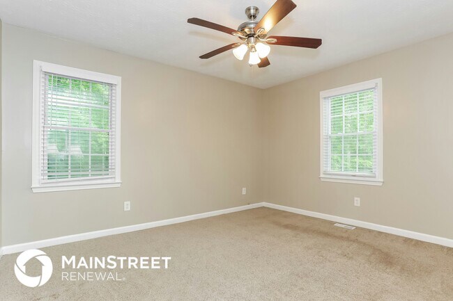 Building Photo - 265 Arbor Way