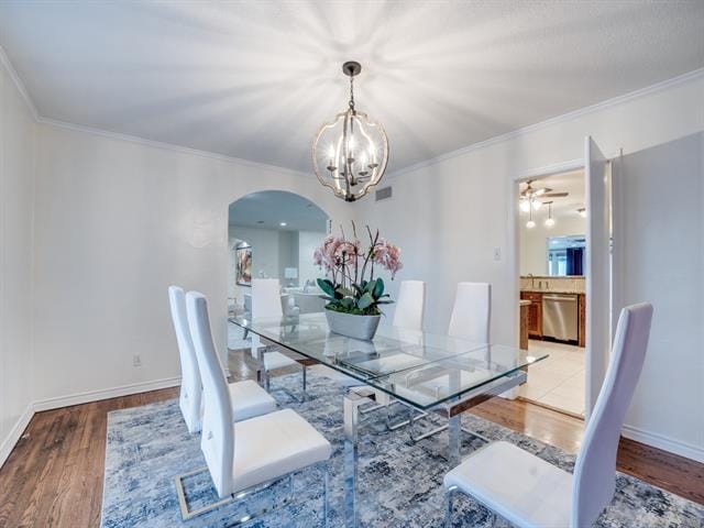 Building Photo - 6106 Meadow Crest Dr