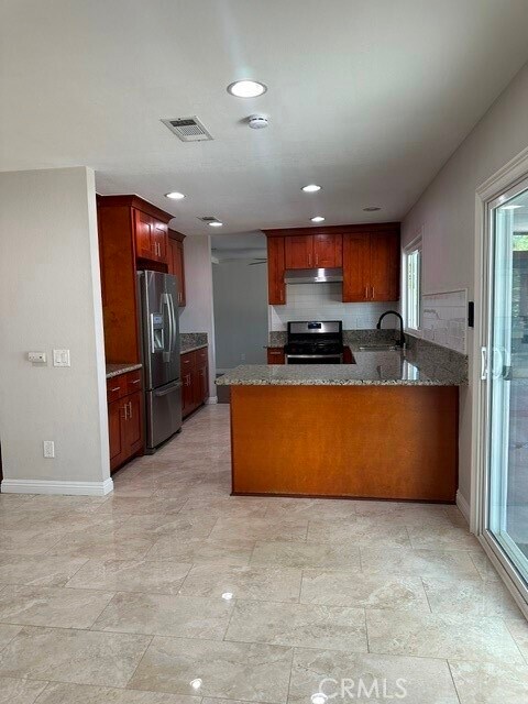 Building Photo - 26286 Topanga Way