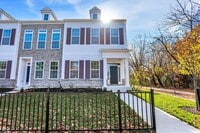 Building Photo - 502 Gilder Dr