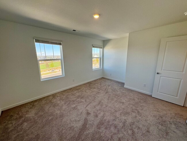 Building Photo - 4 Bed with Office, Brand New Home