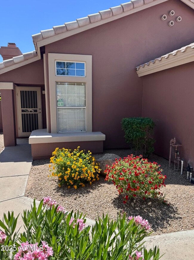 Primary Photo - 4027 E Rancho Del Oro Dr