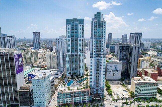 Building Photo - 244 Biscayne Blvd