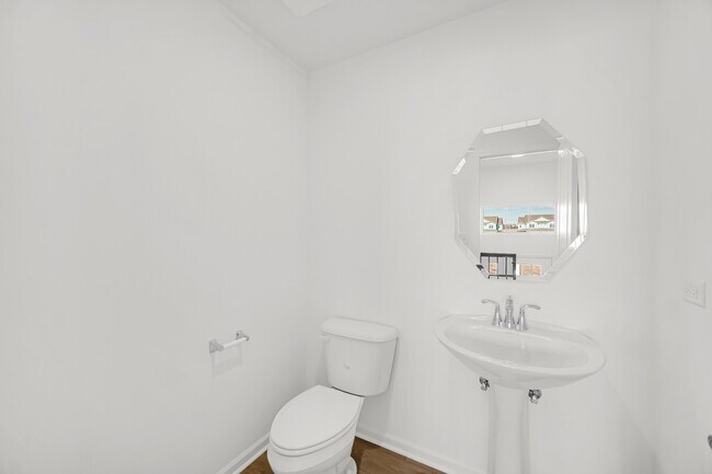 Building Photo - 25718 W Yorkshire Dr