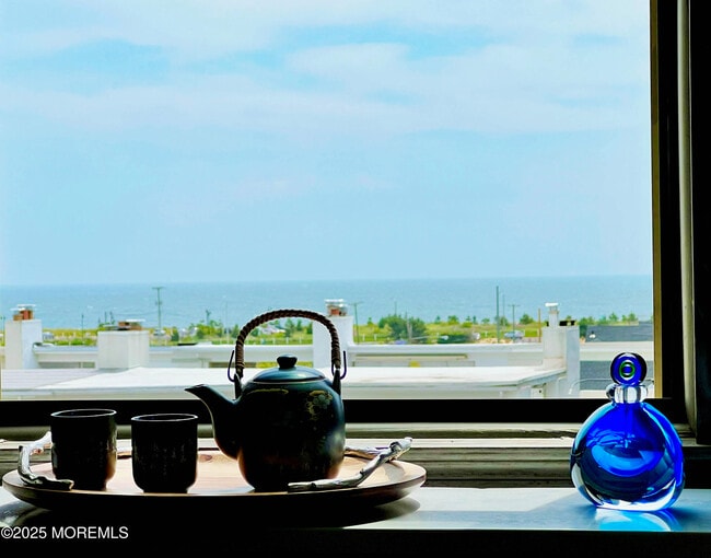 Building Photo - 400 Deal Lake Dr