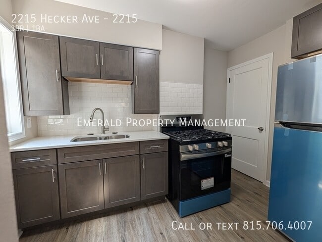 Building Photo - 2215 Hecker Ave