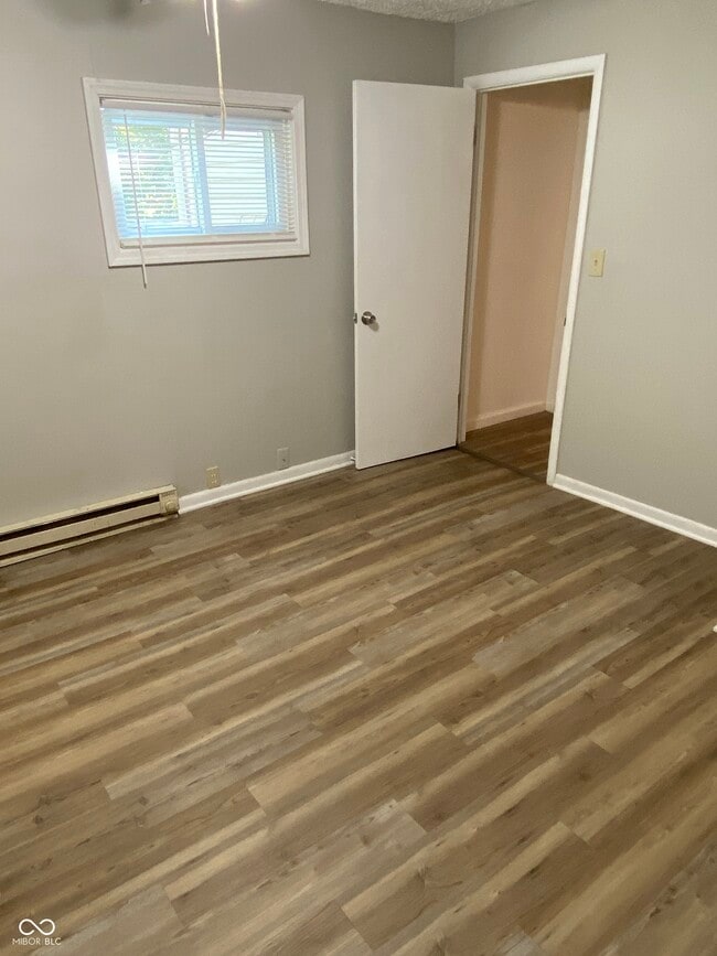 Building Photo - 210 Whitlock Ave