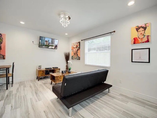 Building Photo - 6244 S Martindale Ave