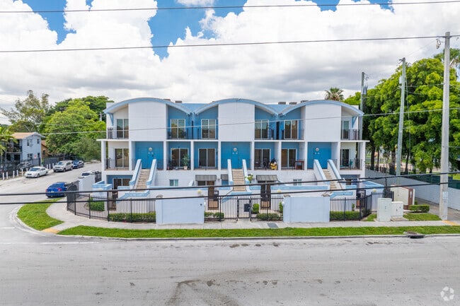 Building Photo - Parkview Gardens