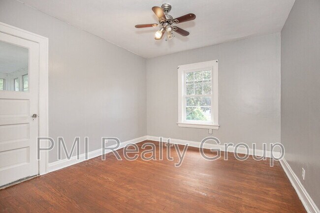 Building Photo - 3583 Ingleside Rd