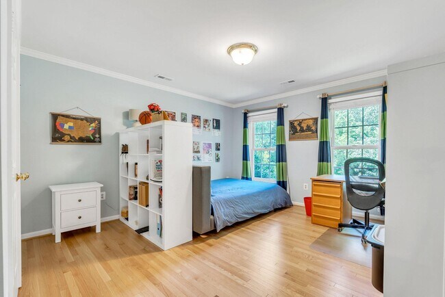 Building Photo - 8308 Comanche Ct