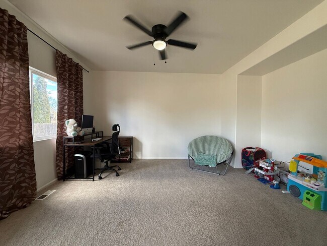 Building Photo - 4814 Hawk Meadow Dr