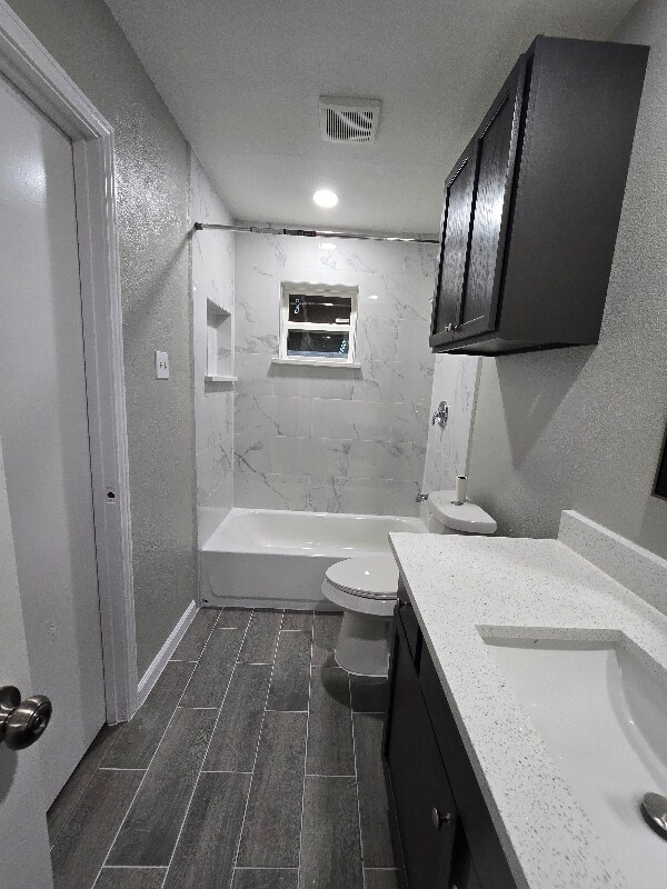 Building Photo - 918 Lindy Ct