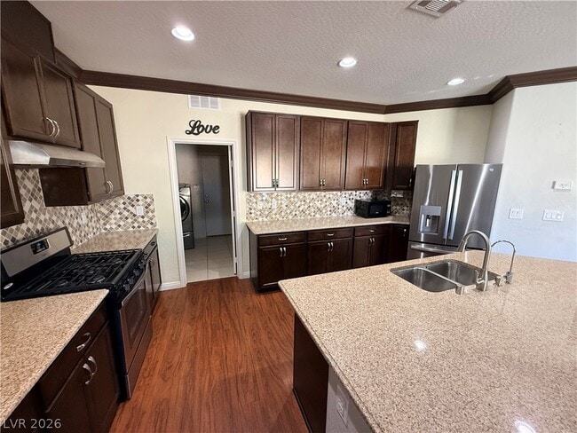 Building Photo - 364 Moon Aura Ave