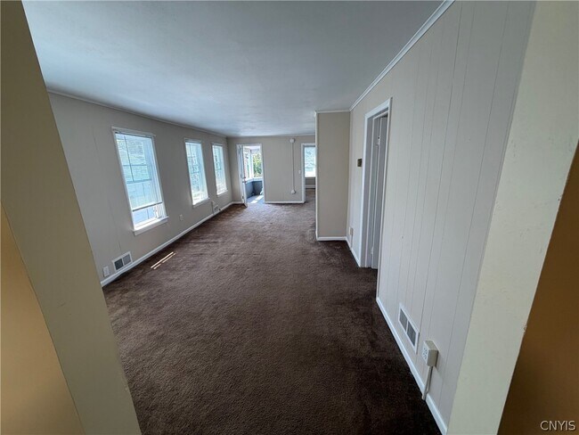 Building Photo - 244 Harding St