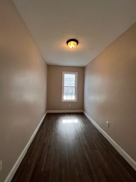 Building Photo - 124 Virginia Ave