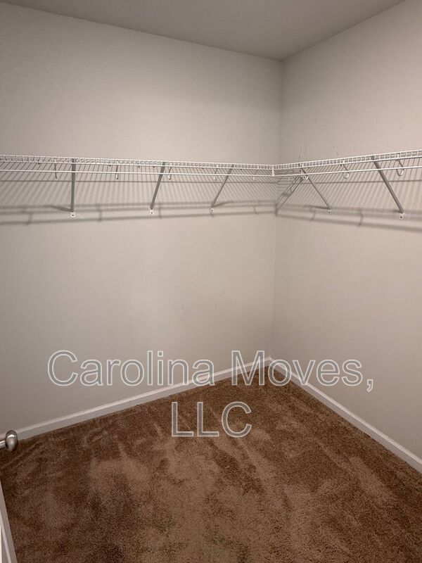 Building Photo - 649 Millsgate Cir