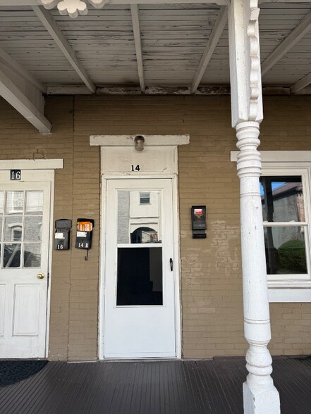 Primary Photo - 14 E 3rd St