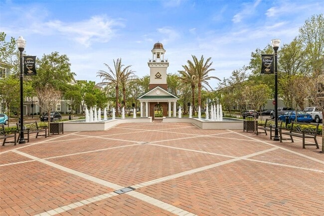 Building Photo - 9739 Meadow Field Cir