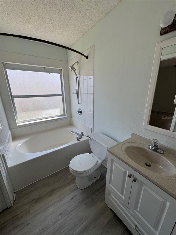 Building Photo - 28 Bunker Knolls Ln