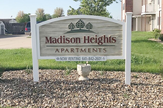 Building Photo - Madison Heights