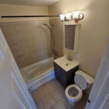 Building Photo - 4934 Harold Ave