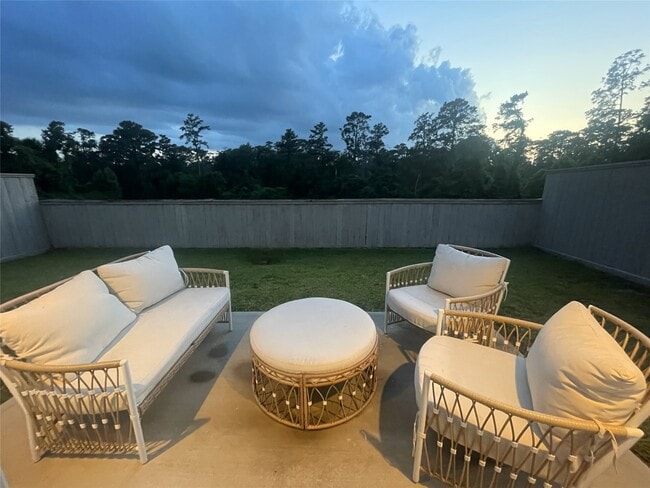 Building Photo - 25234 Calhoun Creek Dr