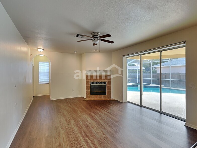 Building Photo - 9303 Heritage Oak Ct