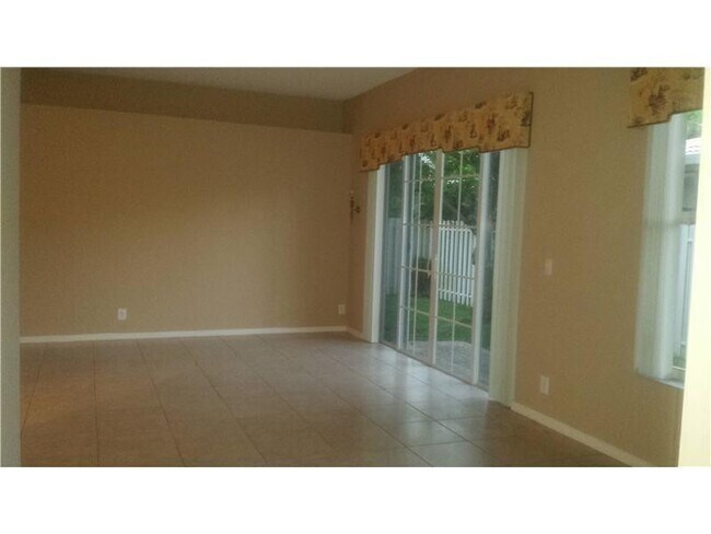 Building Photo - 3529 Dunes Vista Dr