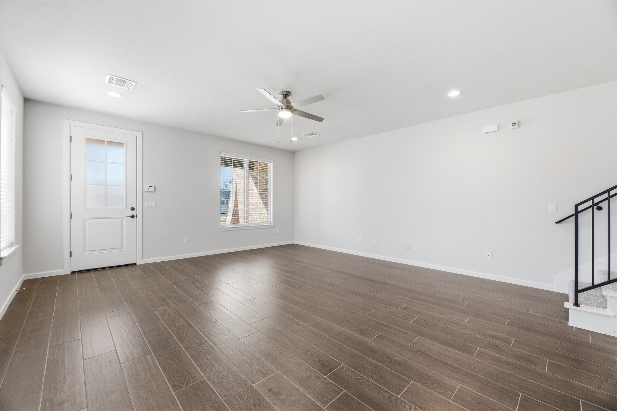 Building Photo - 316 E Elgin St